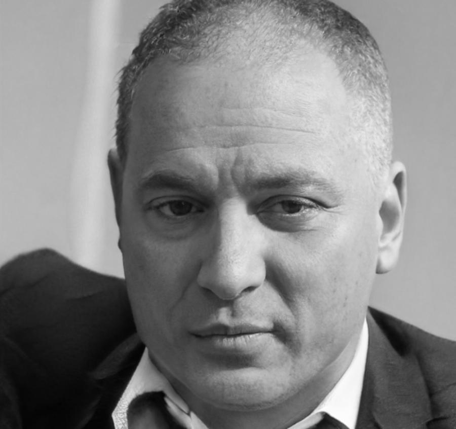 Portrait de Thomas Blanchard, spécialiste en assurance et protection familiale