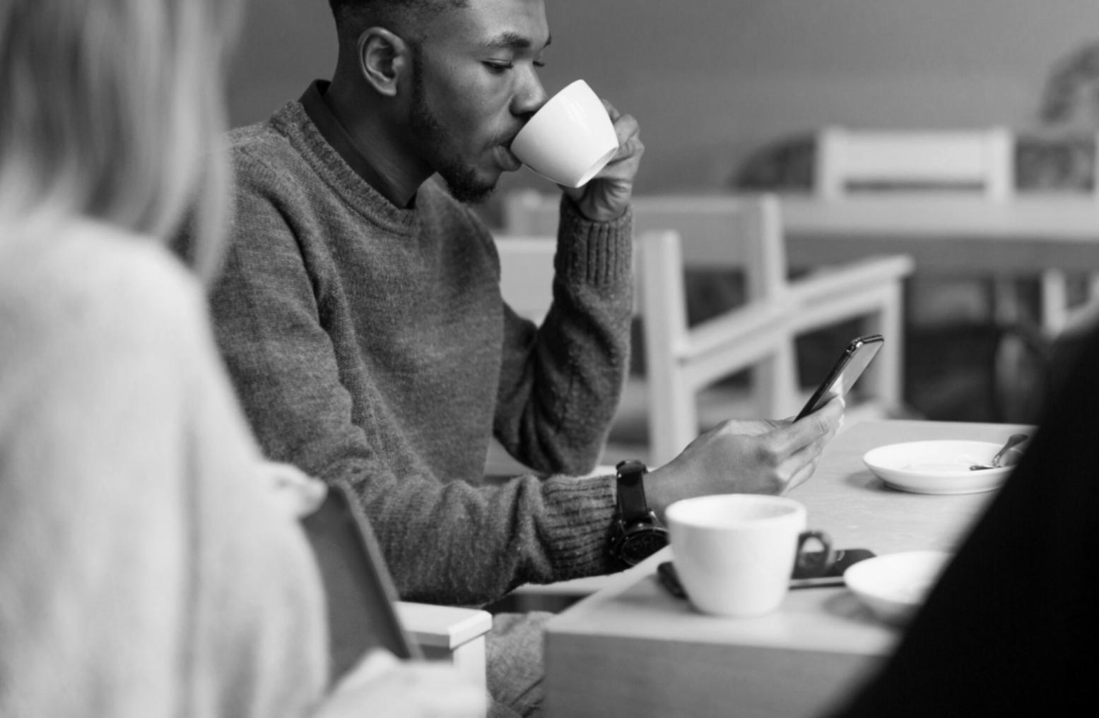 Consultation personnalisée en planification financière familiale dans nos bureaux de Lyon